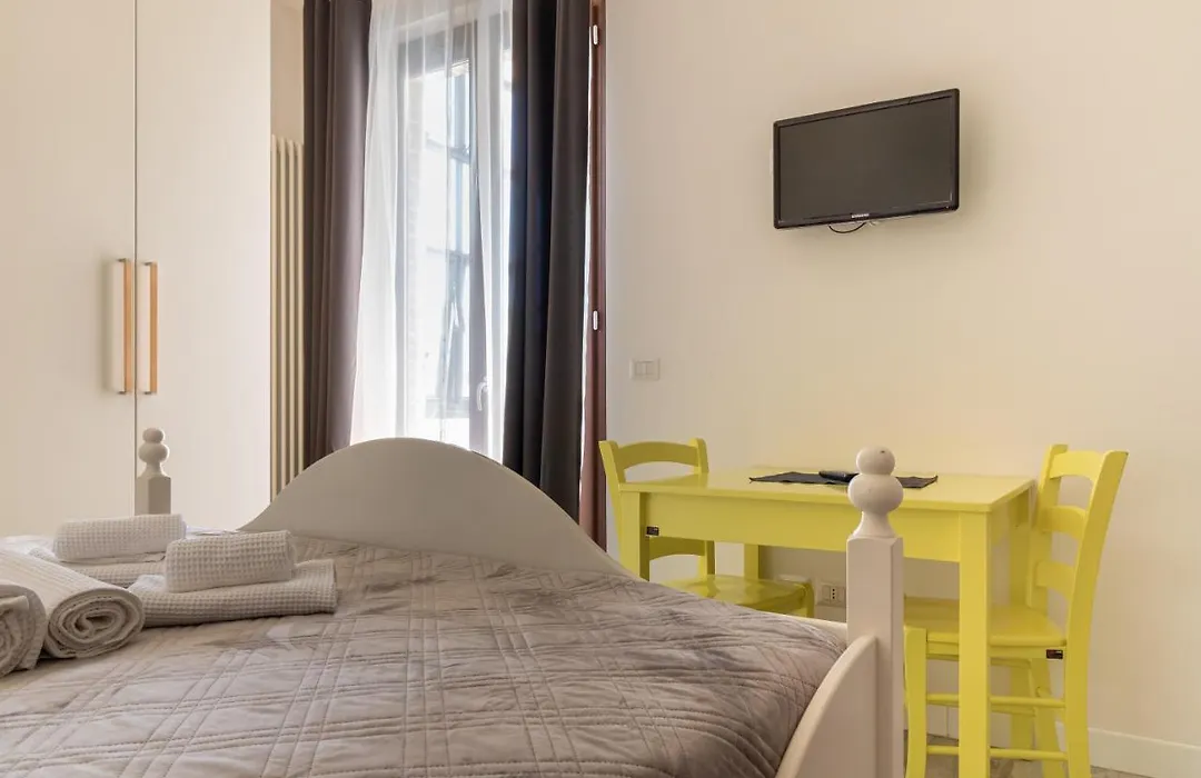 Bed And Breakfast Bric & Brac-1